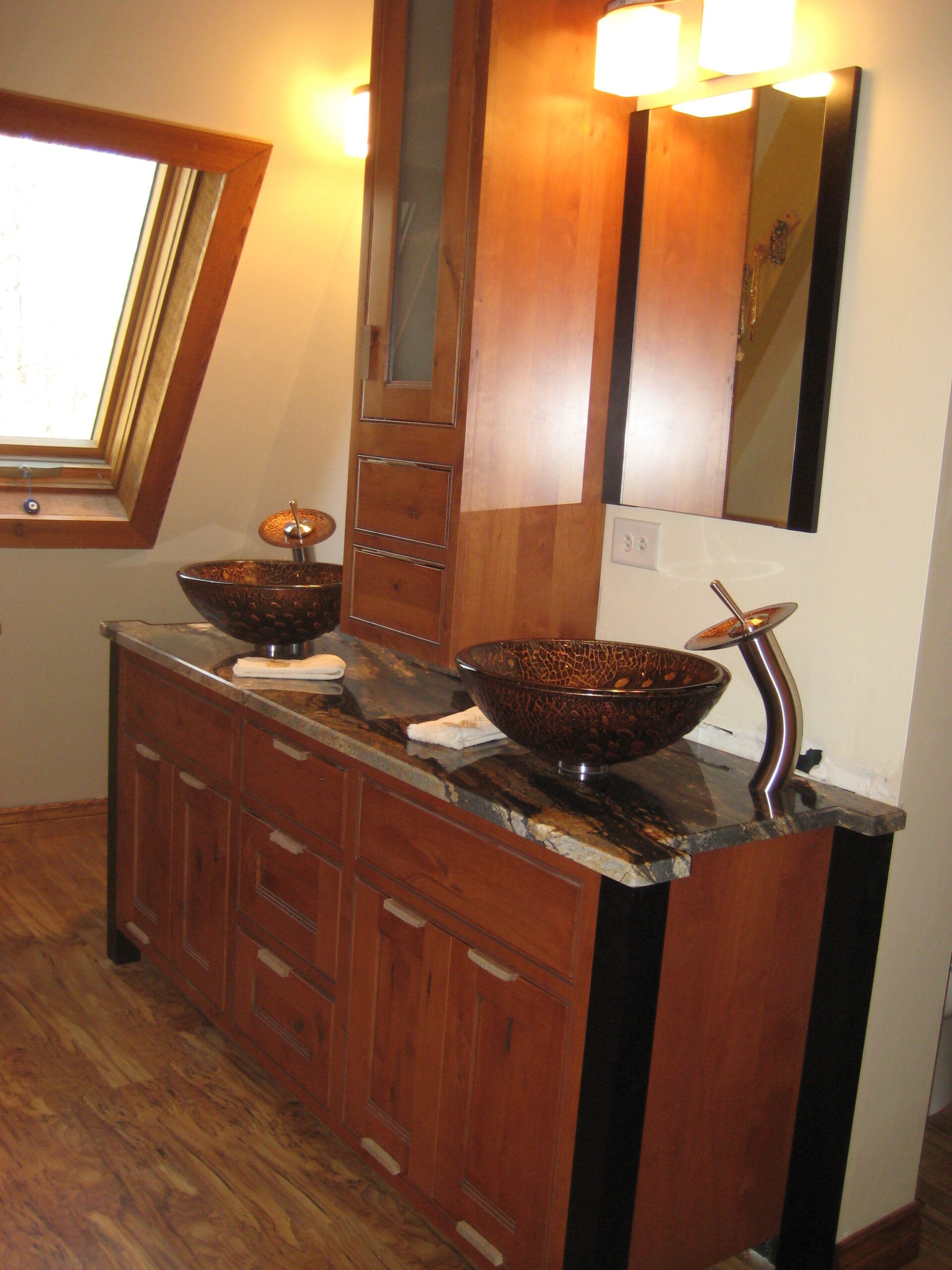 modern bathroom vanity, countertop and sink | GMD Surfaces in Chicagoland and Northwest Indiana
