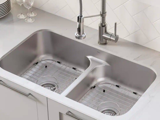 Sinks & Faucets | GMD Surfaces